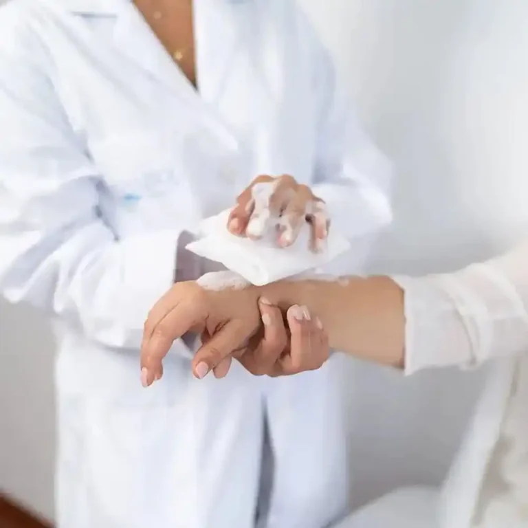 Wipes vs Baby Wipes Key Differences for Adult Care